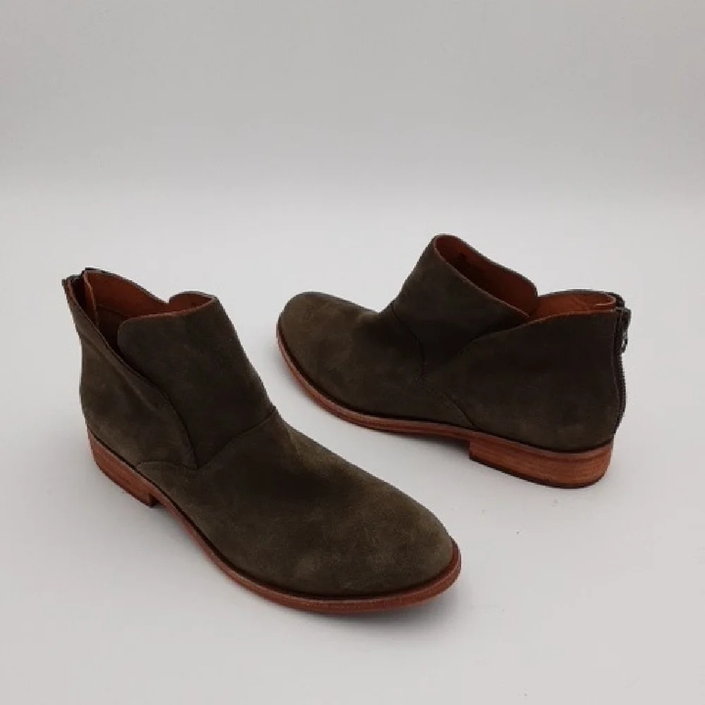 Kork-Ease Olive Suede Ankle Boots Women Green 8M Casual Rodeo Festival Office
